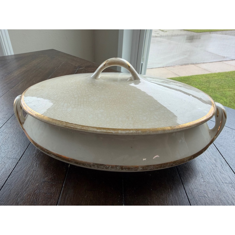 Vintage Homer Laughlin Covered Casserole Serving Dish Gold Trim USA – AS IS